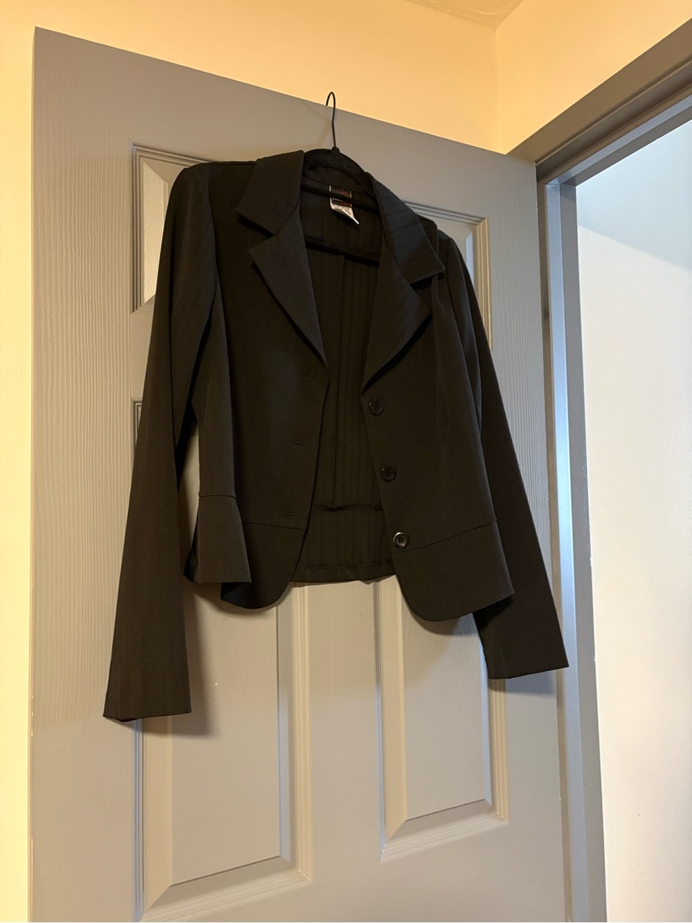 Studio Y Black Tailored Women’s Blazer Jacket